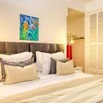 Apartment Lido Sunset, A In Madeira *