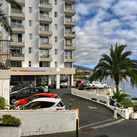 Lido Sunset, A In Madeira شقة فونشال